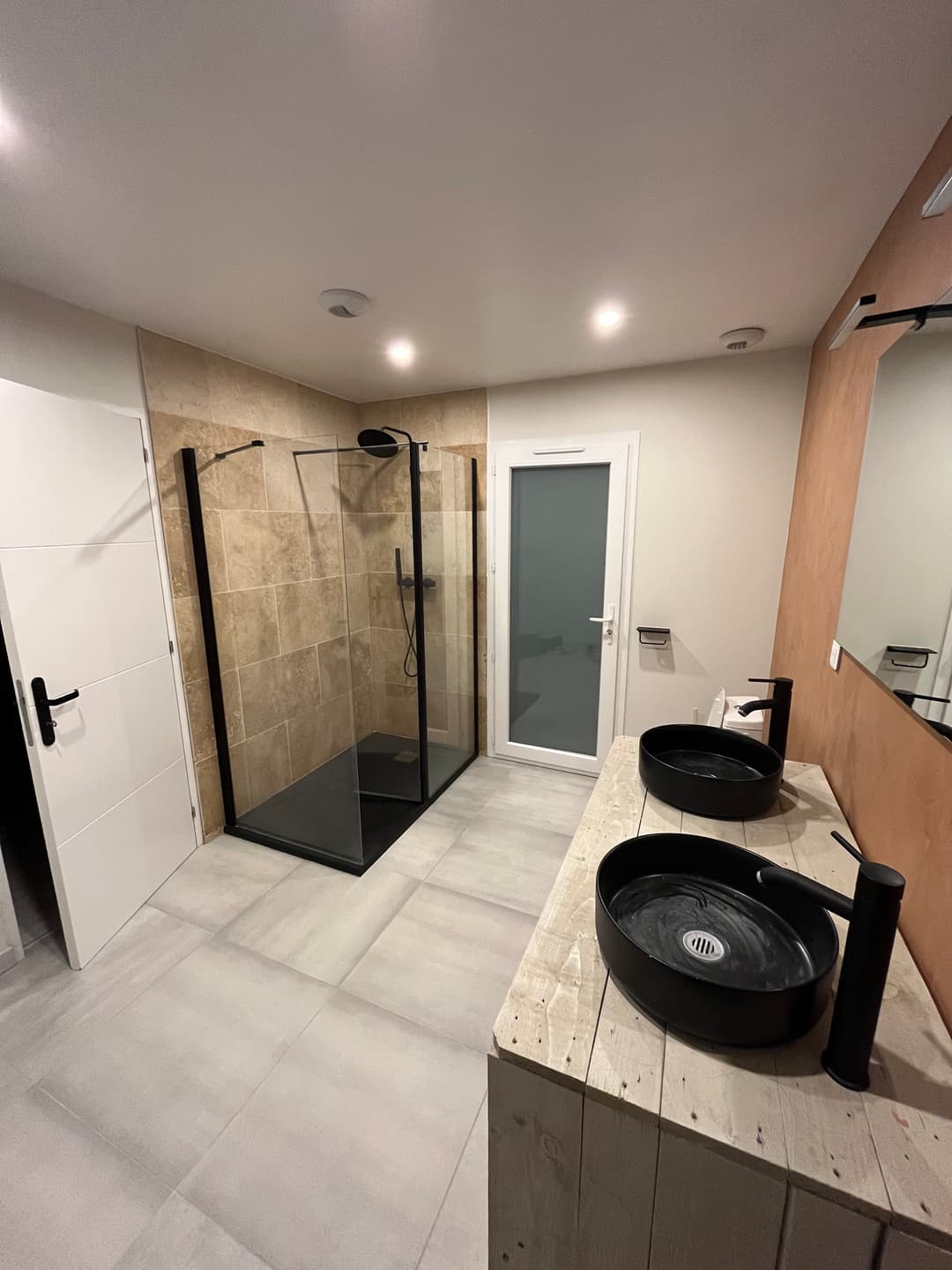 photo d'une salle de bain après rénovation